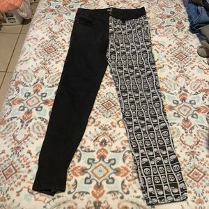 Royal Bones brand low rise jeans, size 9, never worn